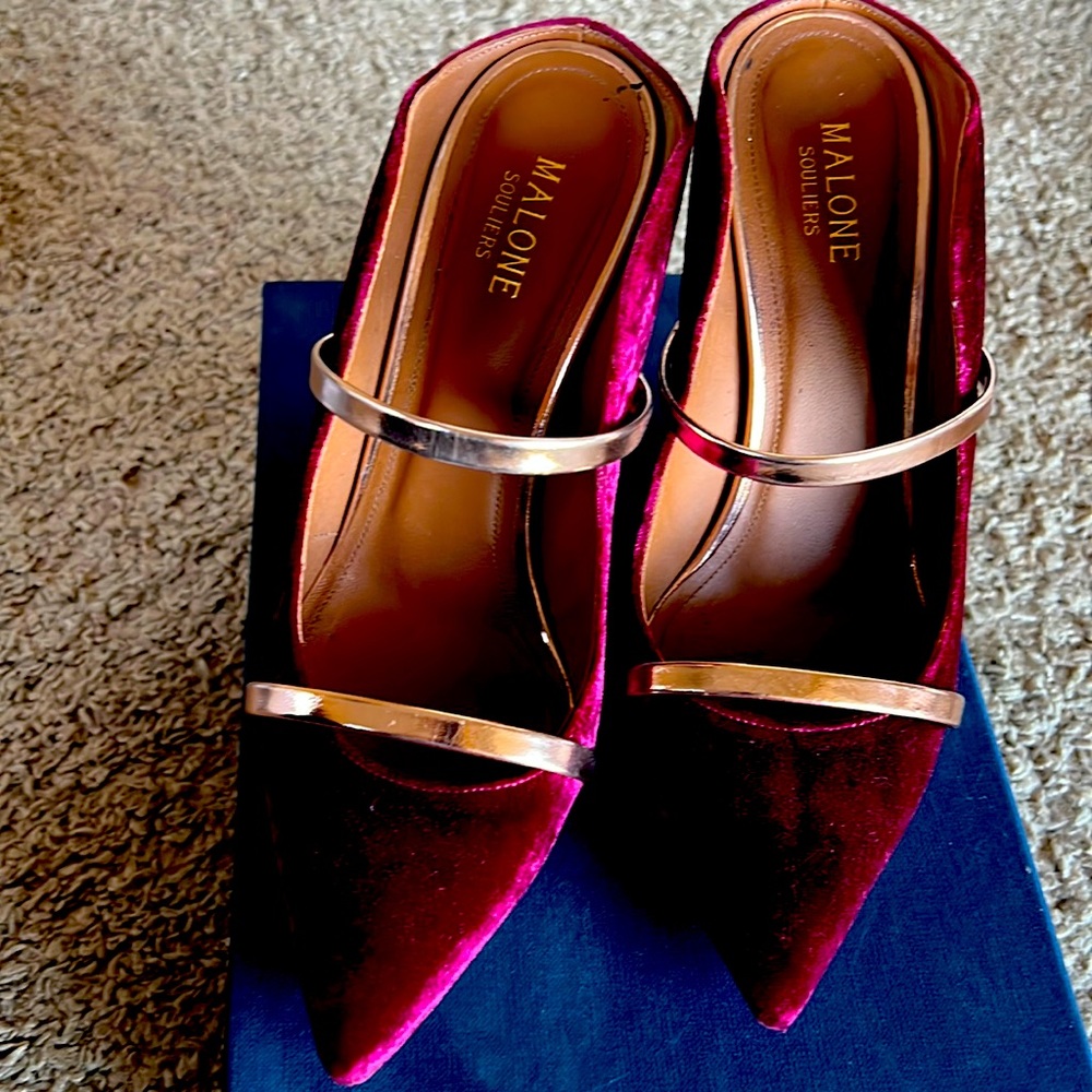 Malone Souliers burgundy/rose gold velvet heels in size 39.5